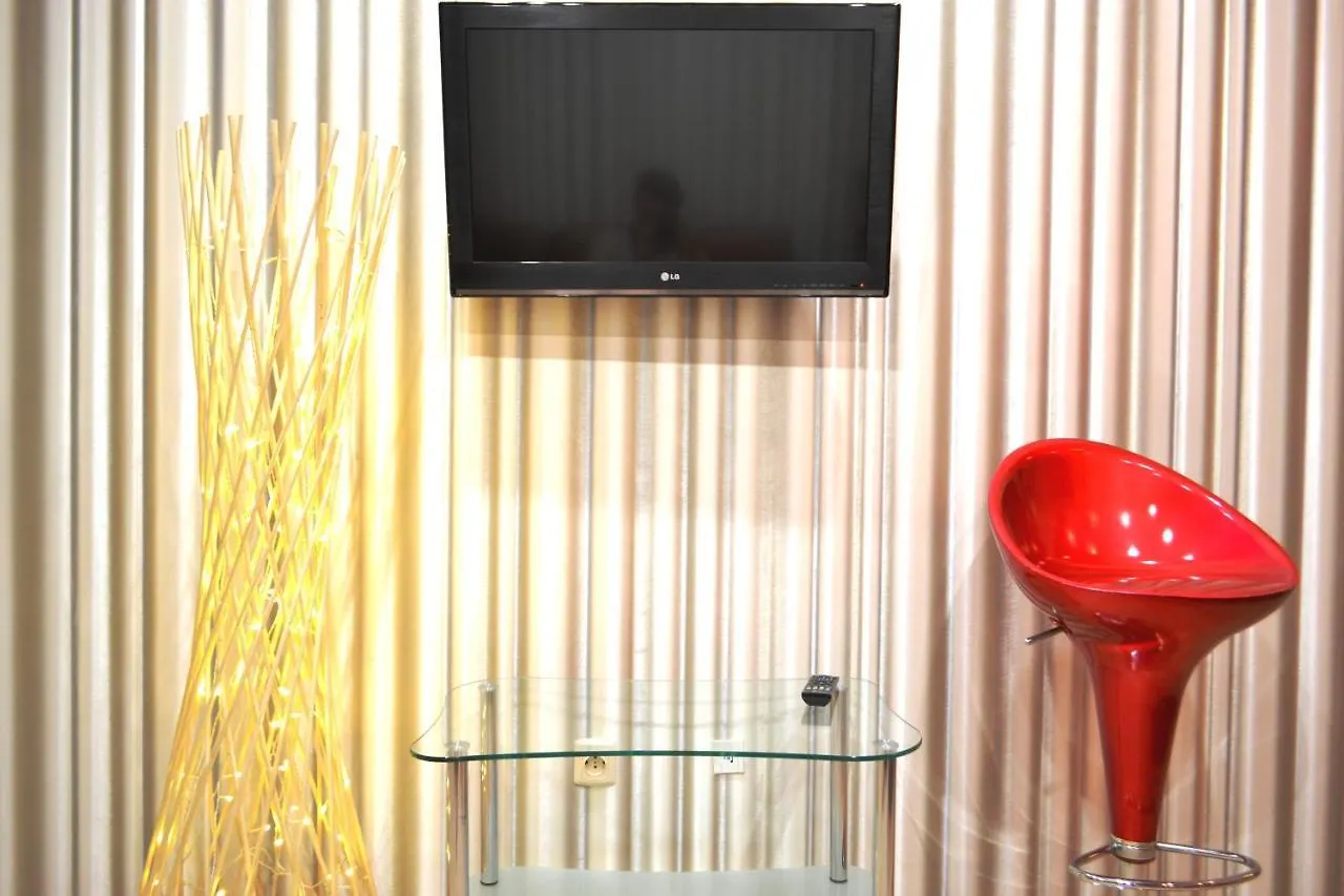 Luxe Jacuzzi Hotel Kaskad