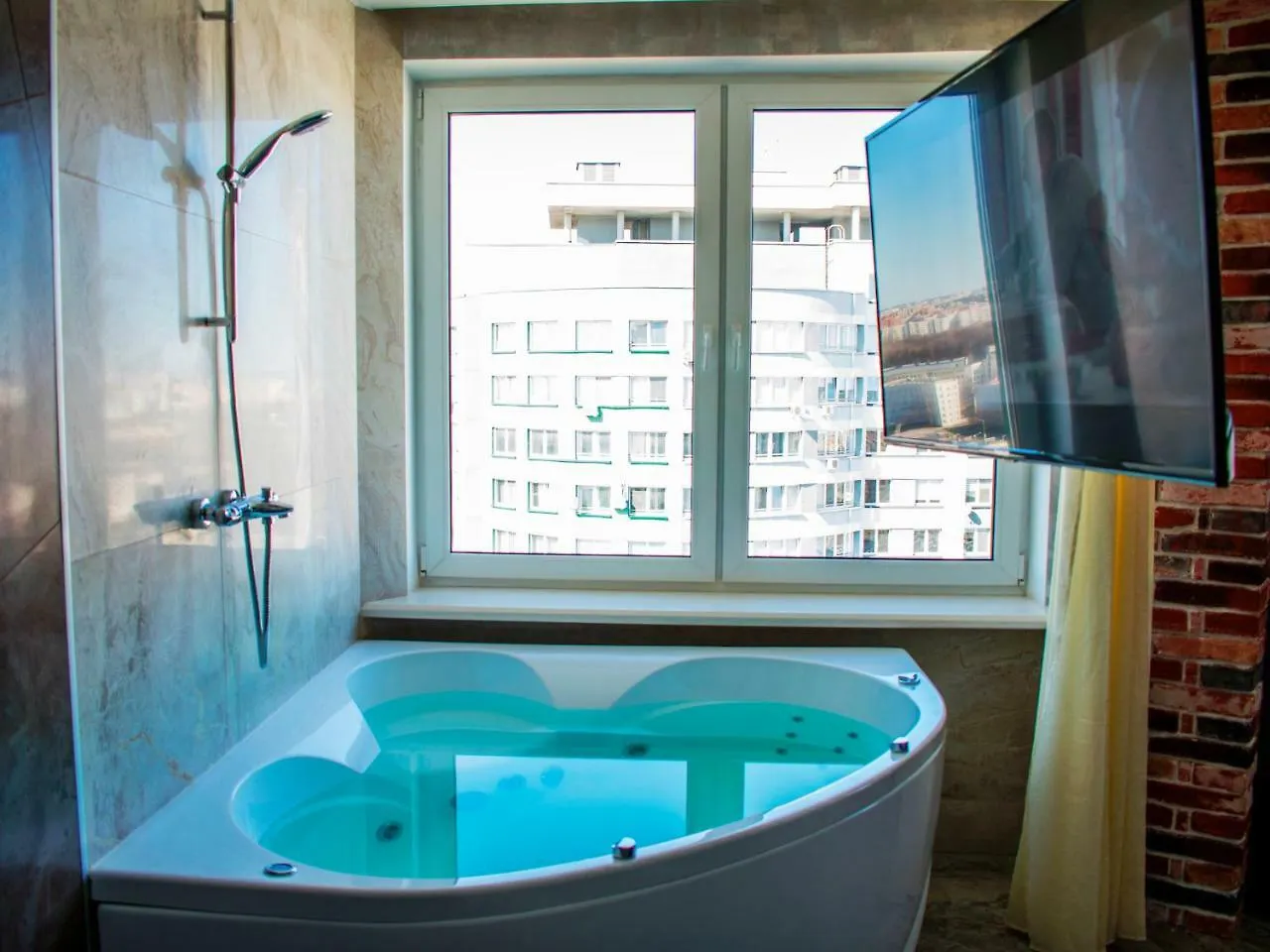 Luxe Jacuzzi Hotel Kaskad  Minsk